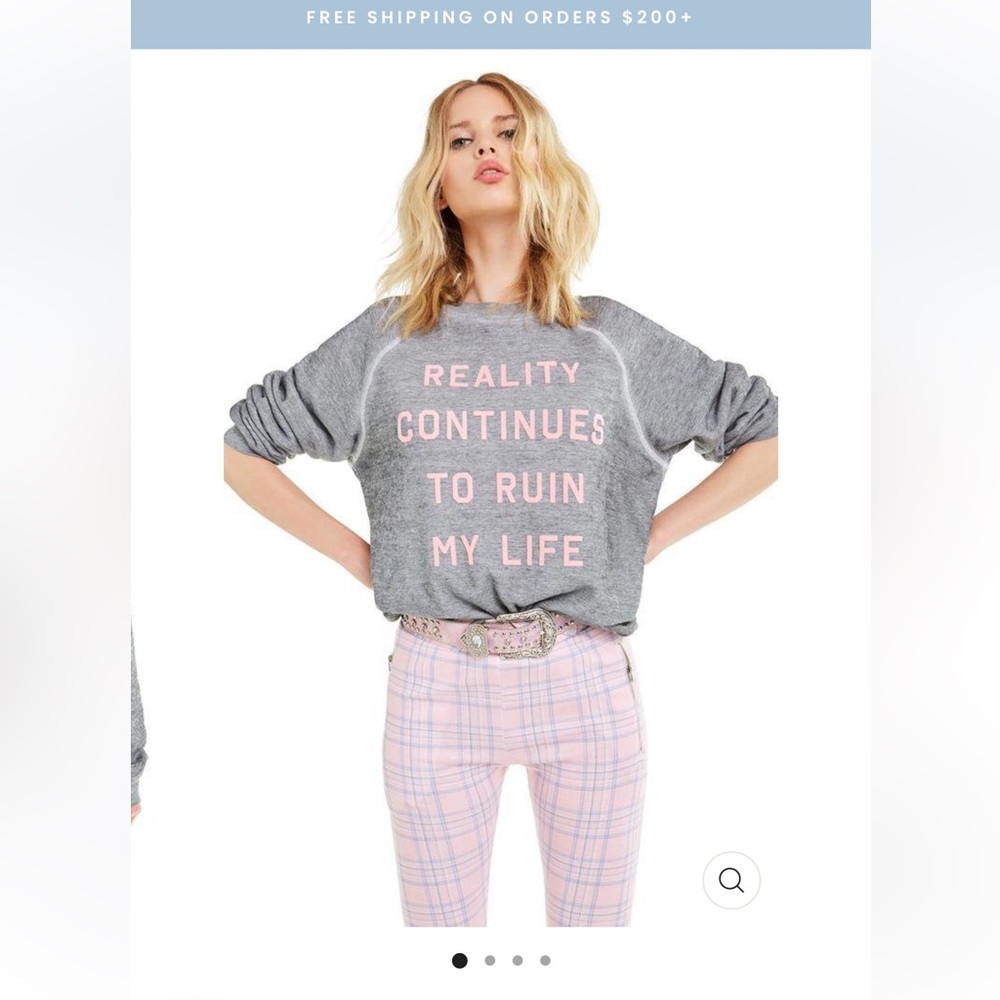 WILDFOX - Reality Continues To Ruin My Life Sweatshirt size M